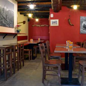 Bar Bodega La Tona